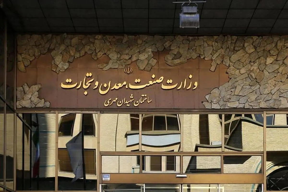 کدام وزیران و استانداران در سال ۹۹ دستخوش جابجایی شدند؟