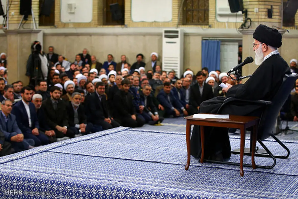 رهبر معظم انقلاب : چرا می‌گویید آشتی ملی؟ مگر مردم با هم قهرند؟