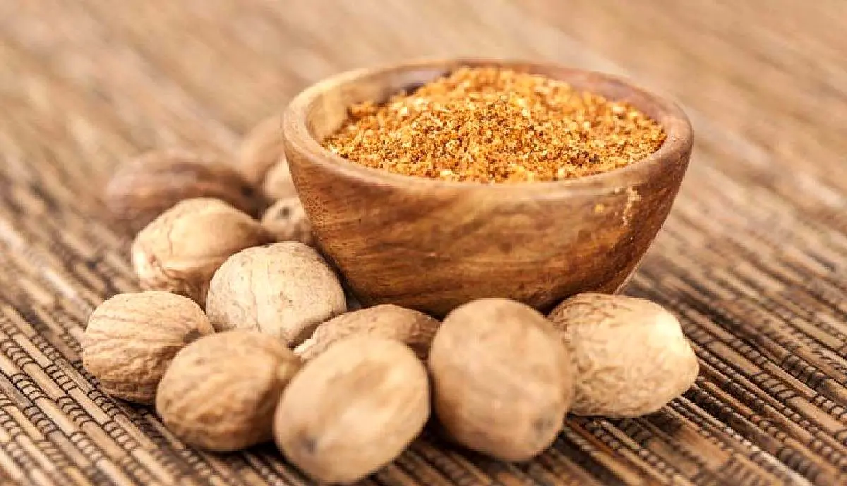 خواص درمانی جوز هندی چیست؟