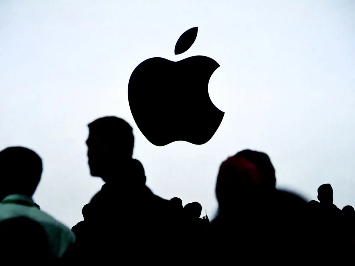 صدرنشینی اپل در فروش موبایل‌ با قیمت بالاتر از ۴۰۰ دلار