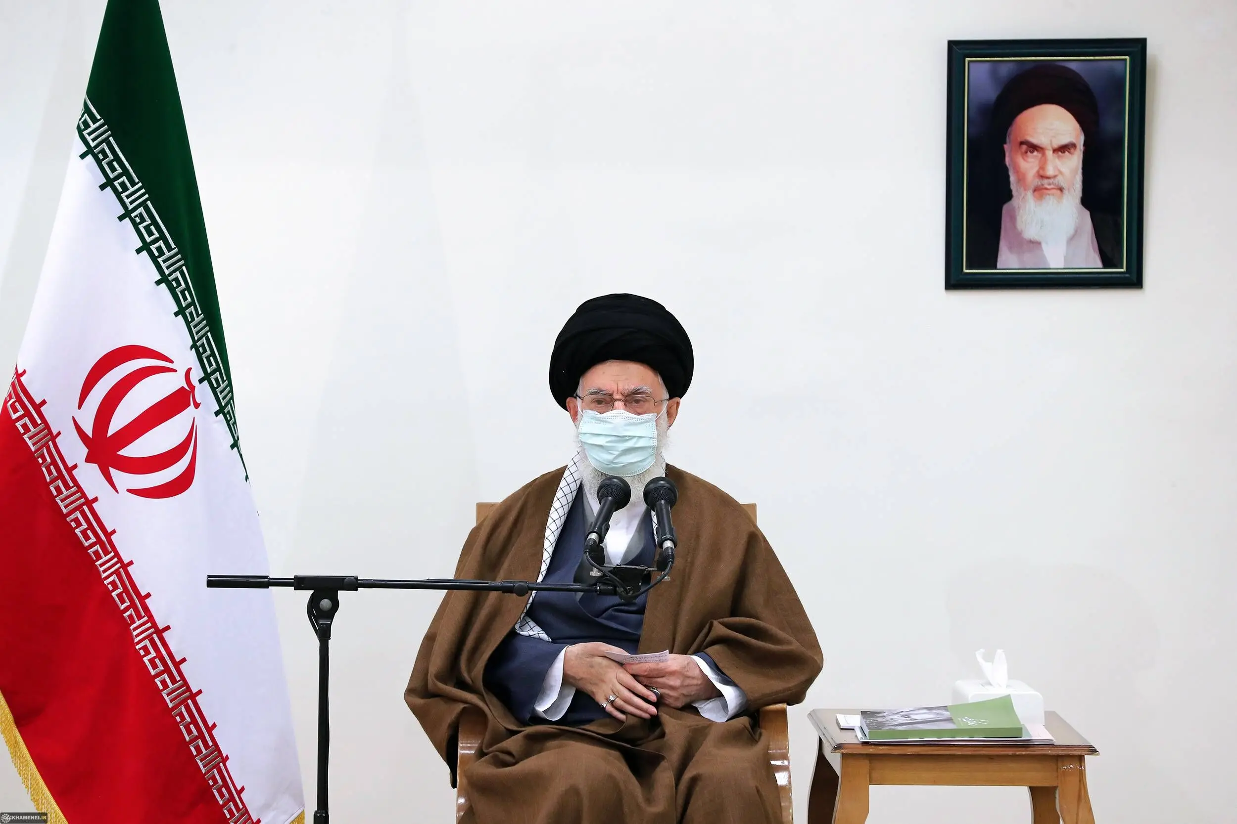 دیدار خانواده شهید سپهبد حاج قاسم سلیمانی با رهبر انقلاب