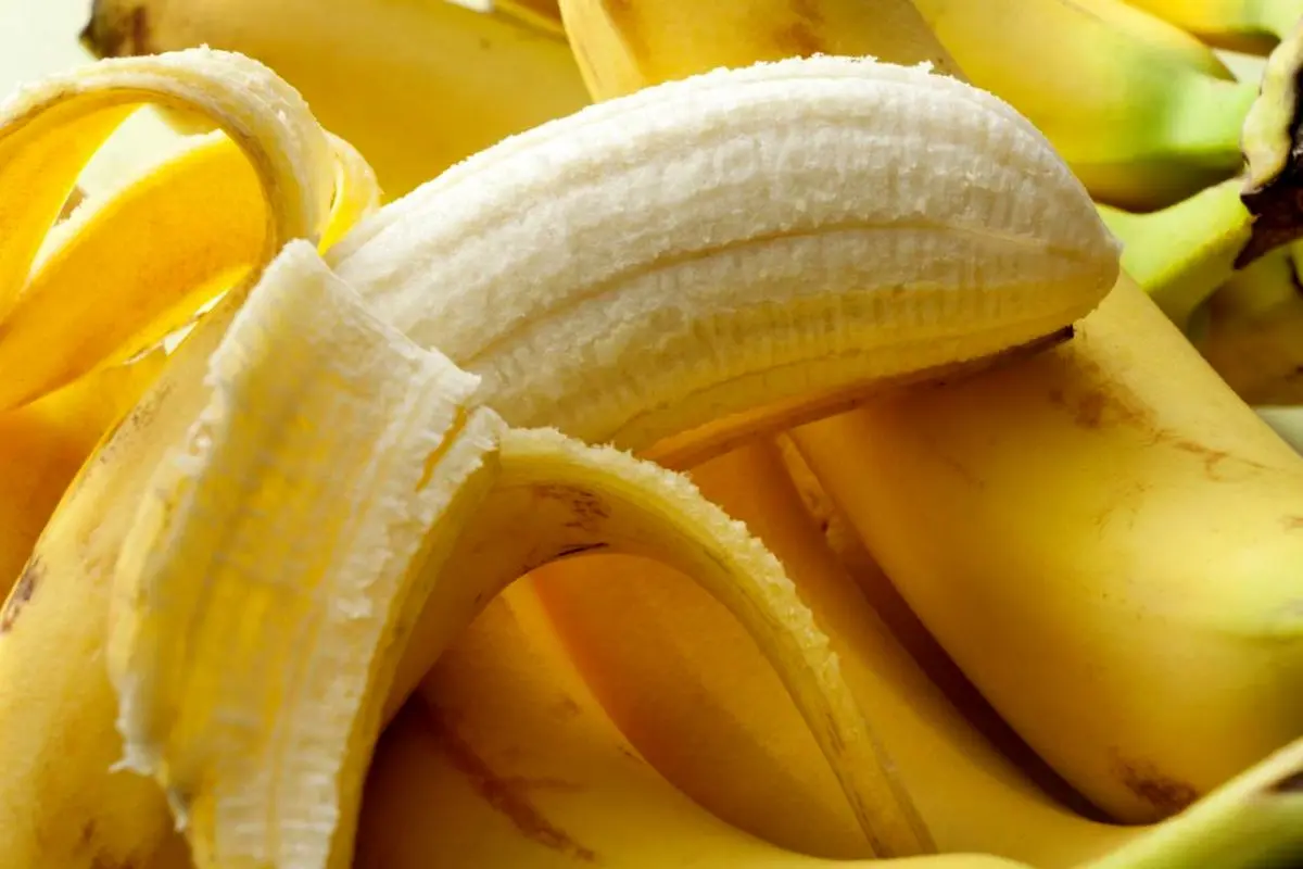 این افراد هیچ‌وقت موز نخورند