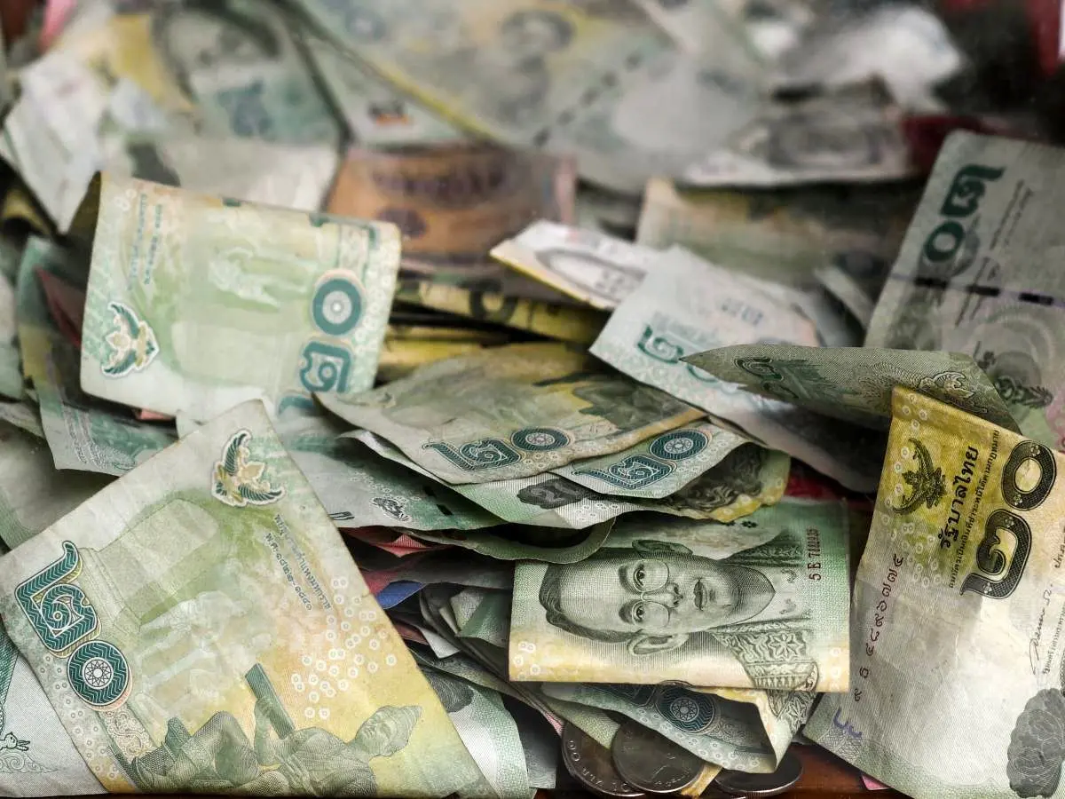 نرخ رسمی ۴۶ ارز در ۱۳ دی ۱۴۰۰