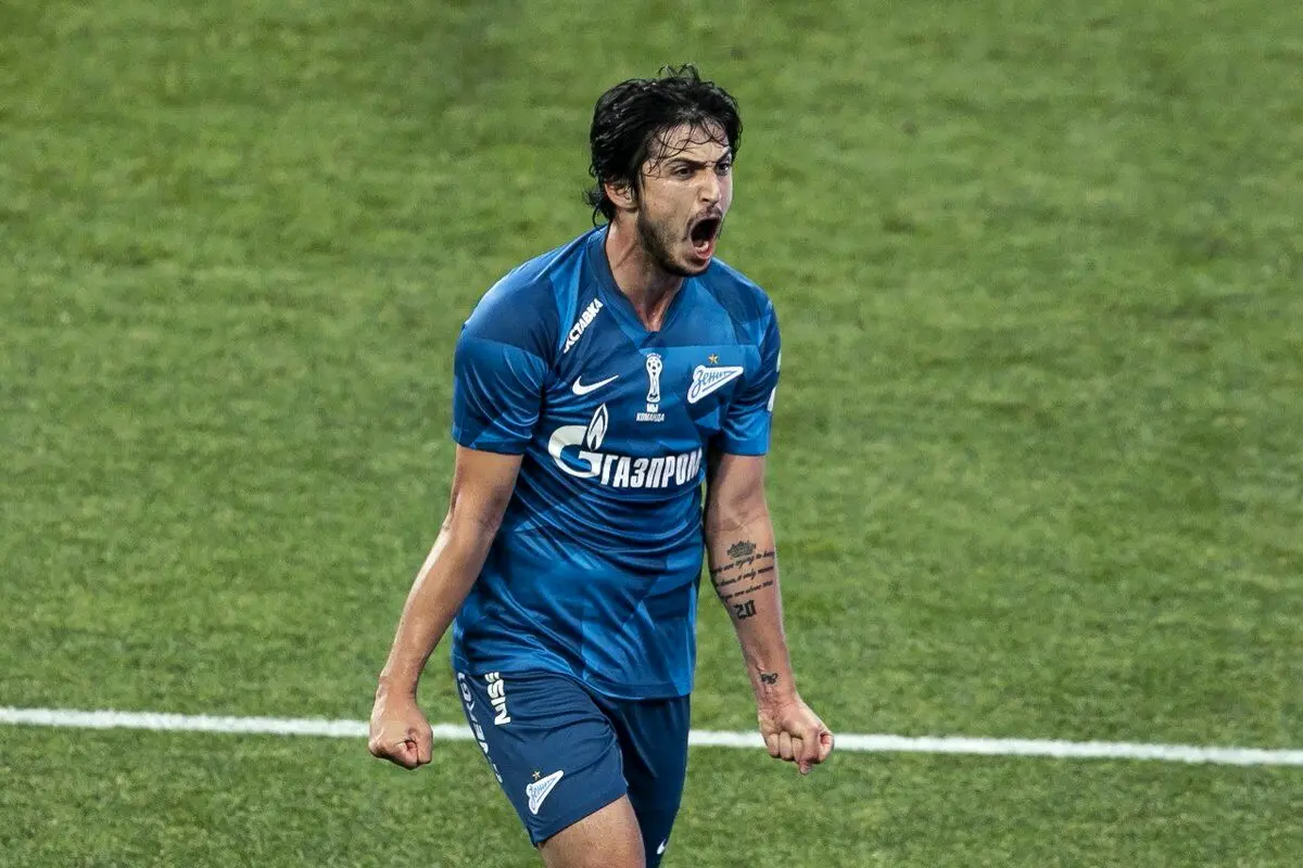 دستمزد آزمون در لیون فاش شد