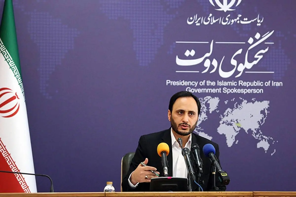 حمایت‌های مقام معظم رهبری از دولت امیدآفرین است