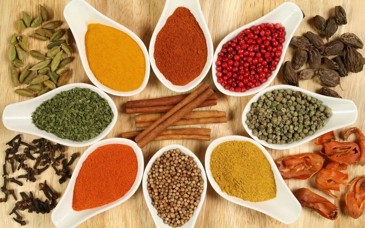 ادویه های گرما بخش در زمستان کدامند؟