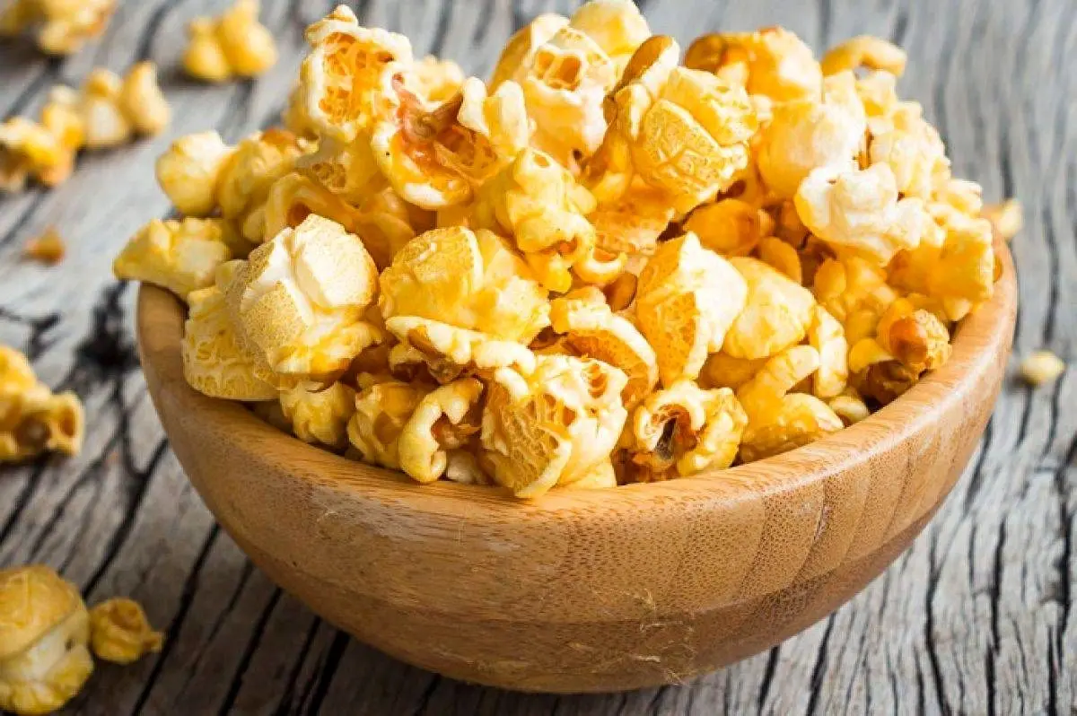 مضرات پاپ کورن برای سلامتی