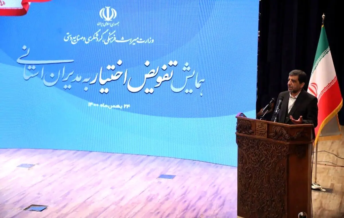 سیستم ناکارآمد اداری، مثل اختاپوس روی کشور افتاده است