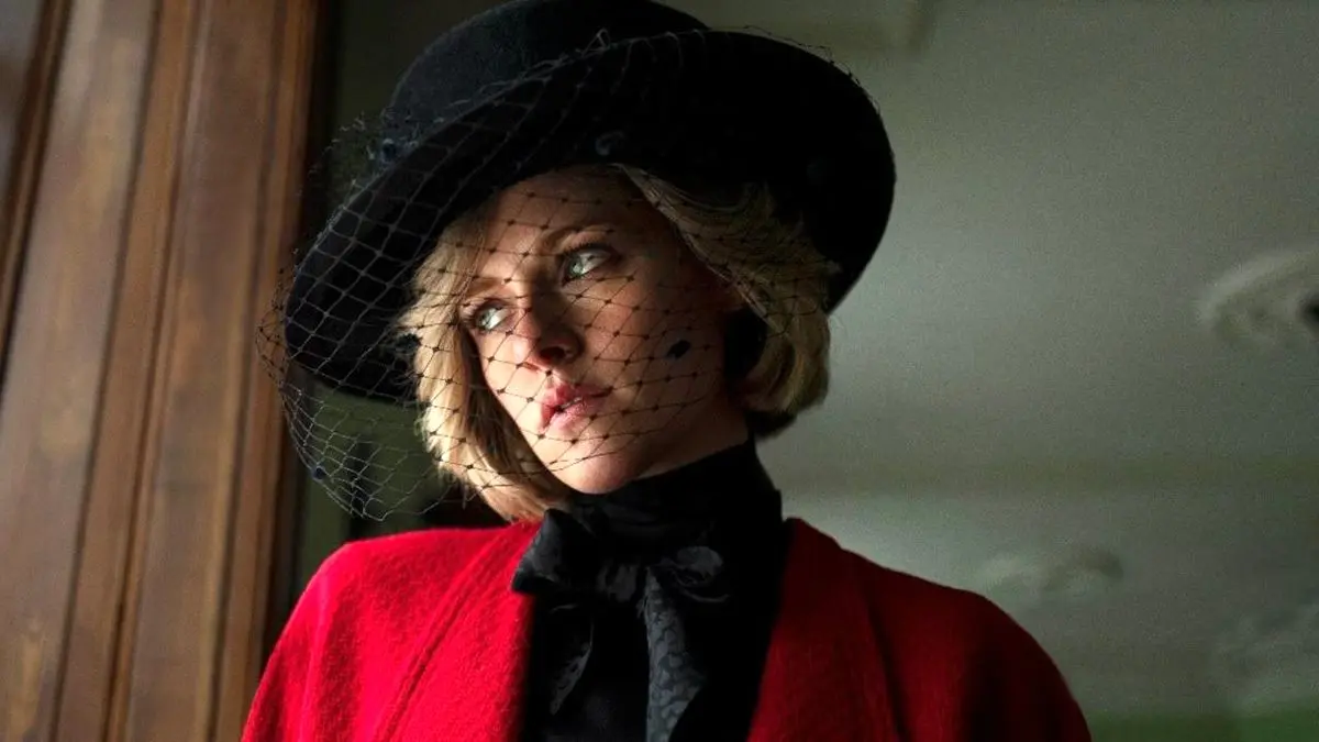 نقد و تحلیل فیلم اسپنسر