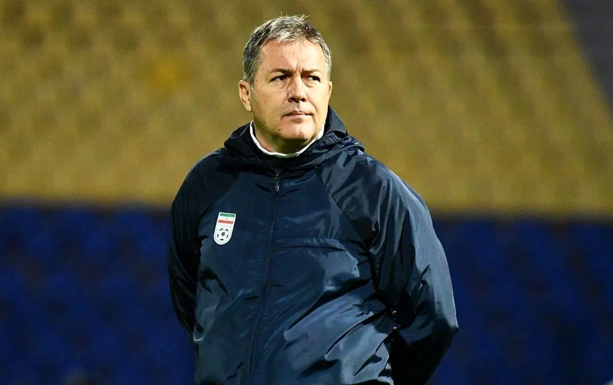 فوتبال در ایران مثل یک مذهب است