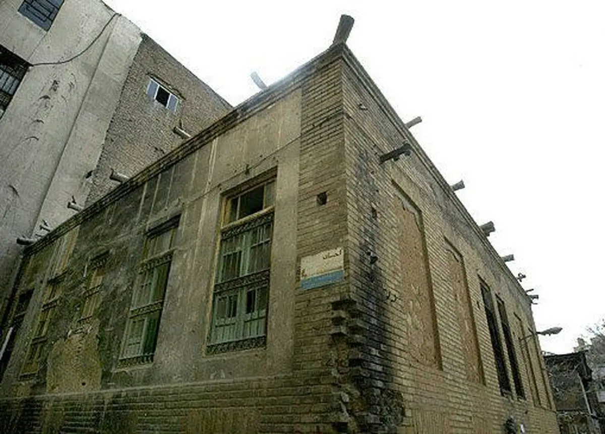 قیمت املاک کلنگی در تهران چقدر است؟