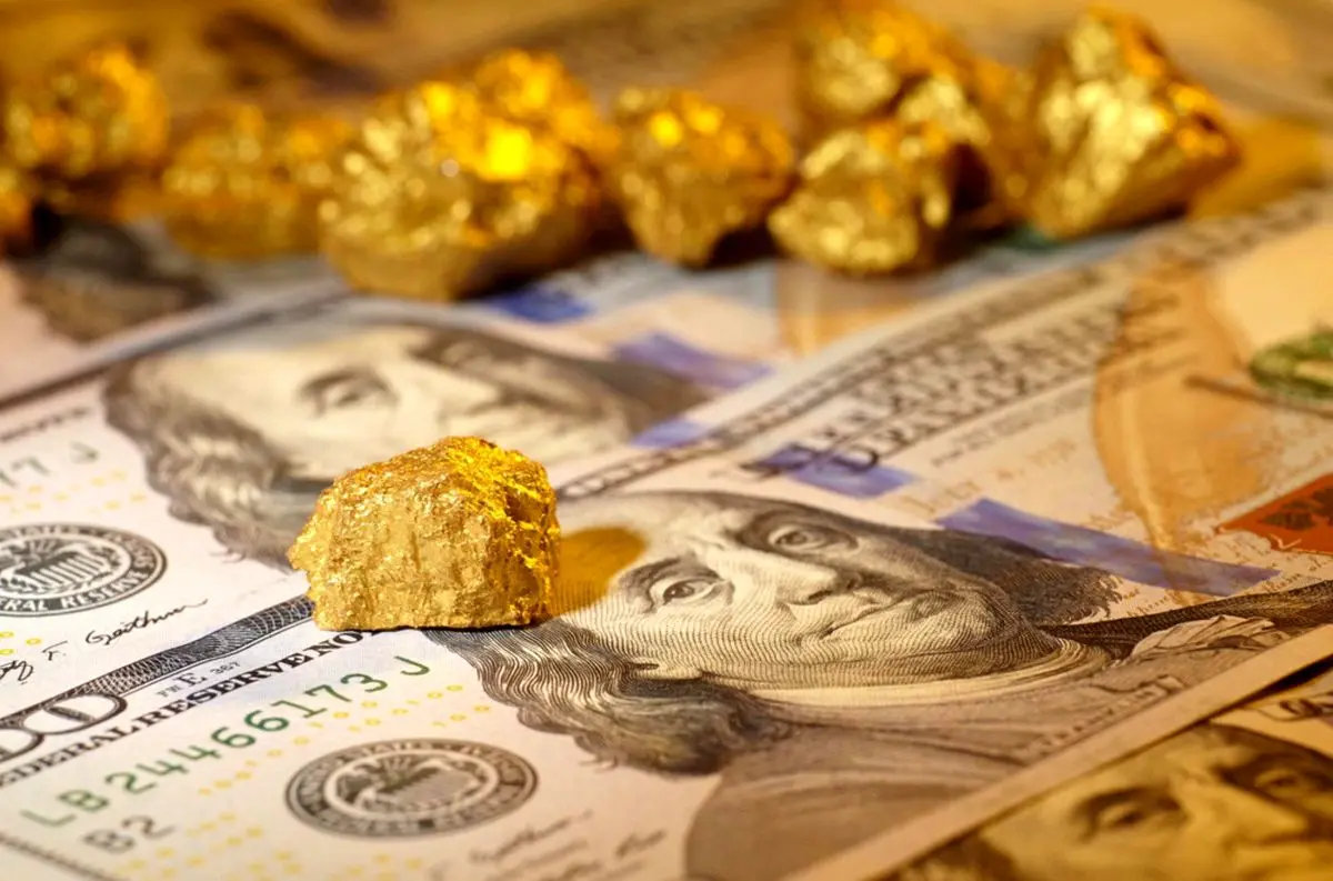 طلا از گام‌های صعودی دلار و نفت بازماند