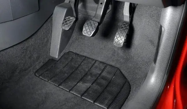 چگونگی تعویض دنده در صورت پاره شدن سیم کلاچ خودرو