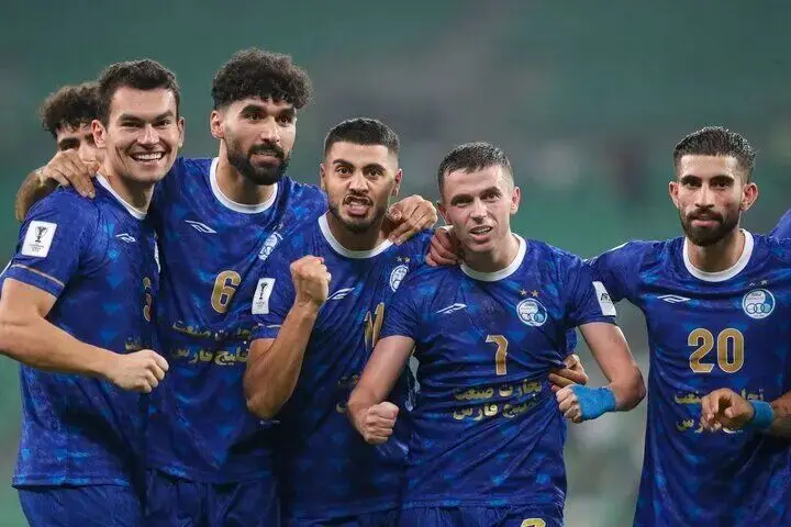 خطری که از بیخ گوش استقلال گذشت