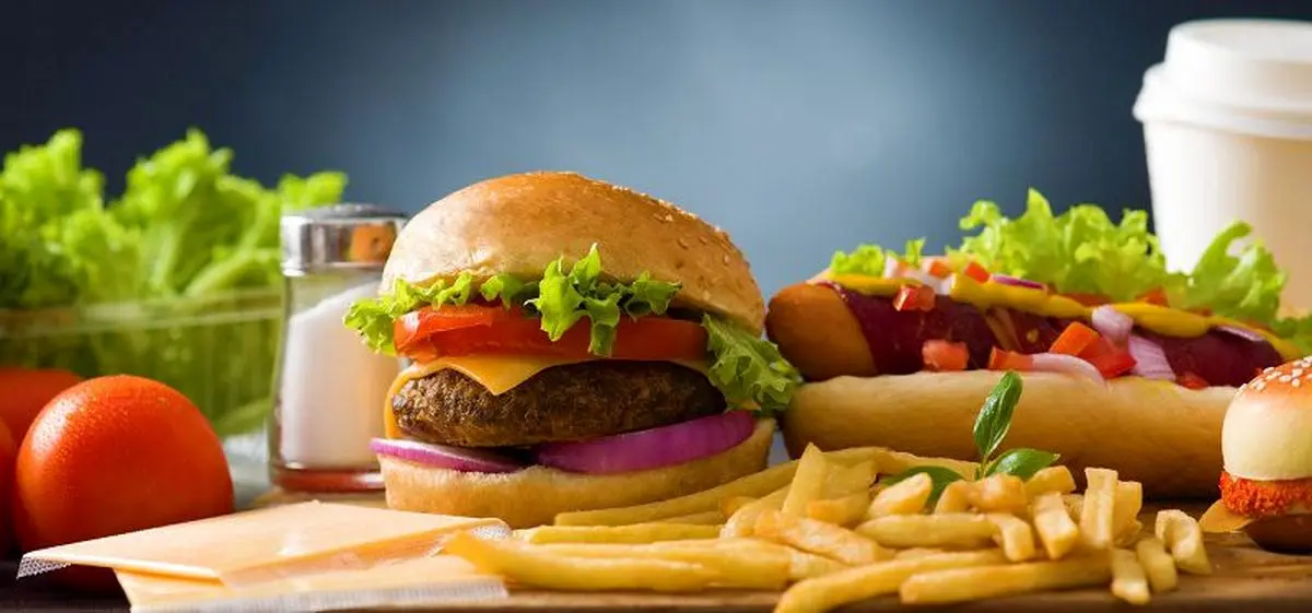 فست فود با بدن ما چه می کند؟