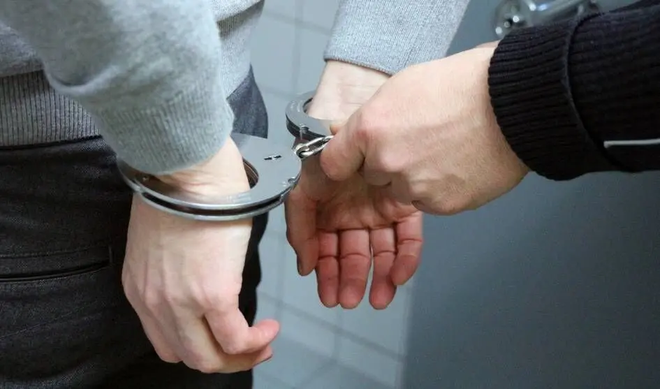 سه نفر به خاطر آزار بدنی معتادان در یک مرکز ترک اعتیاد شیراز بازداشت شدند