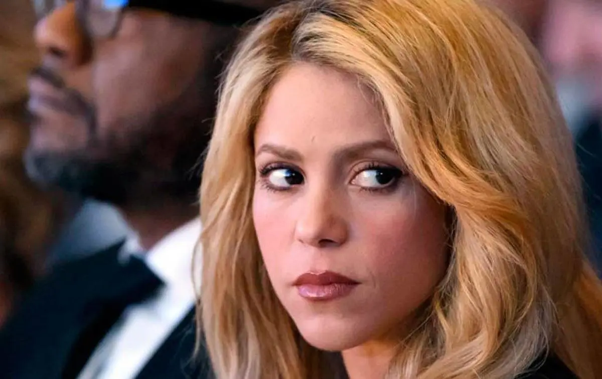 شکیرا به زندان می رود؟