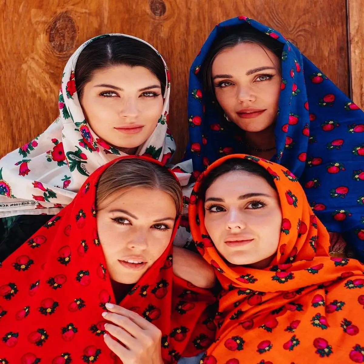 مبارزه با «ایران هراسی» به سبک زن روس + تصاویر
