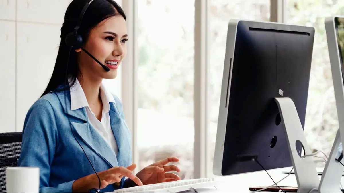 دلیل گرایش افراد به مشاغل خدماتی چیست؟