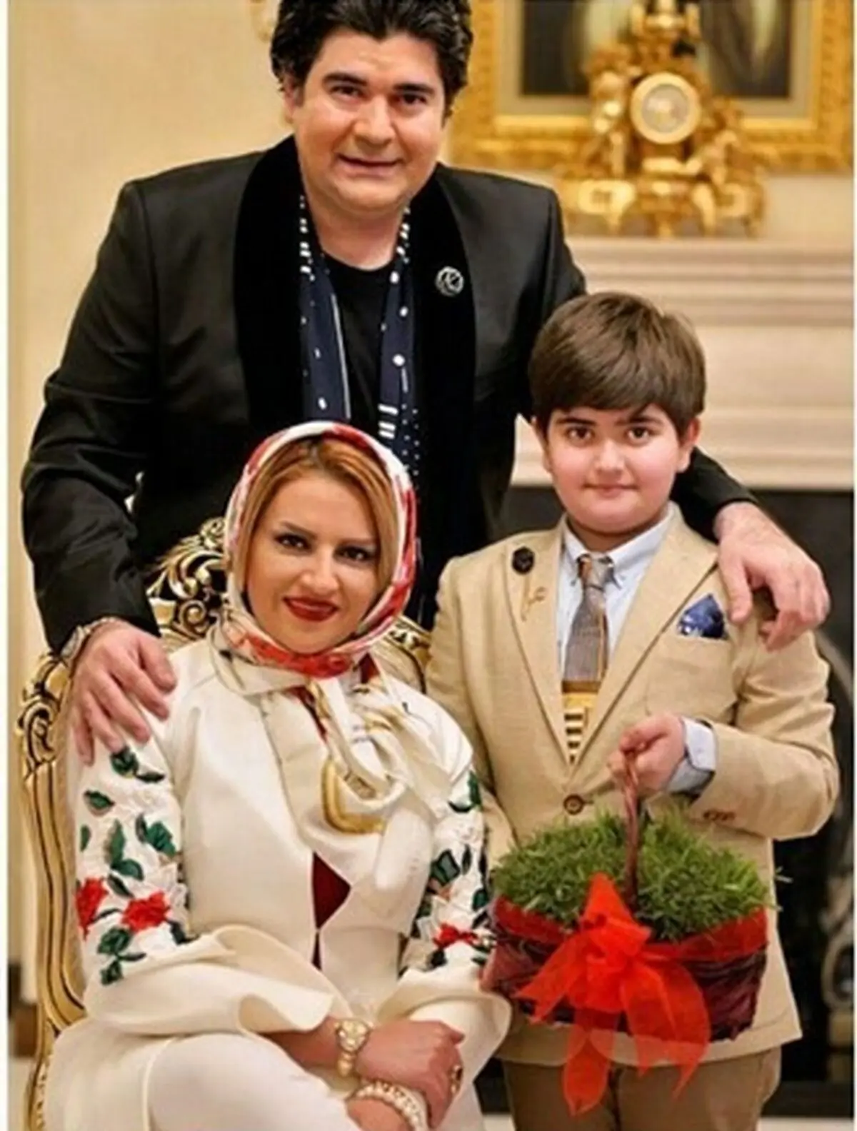 پیام‌های تبریک و سفره هفت‌سین هنرمندان +تصاویر