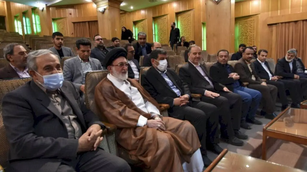 امضای ۲ تفاهم‌نامه در بازدید مهندس ضرغامی از اماکن تاریخی شهرری