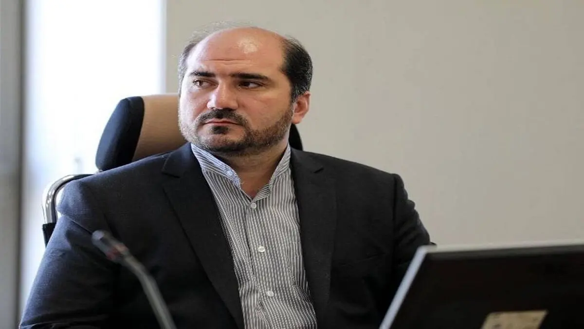 ساعت کاری ادارات کاهش نمی یابد