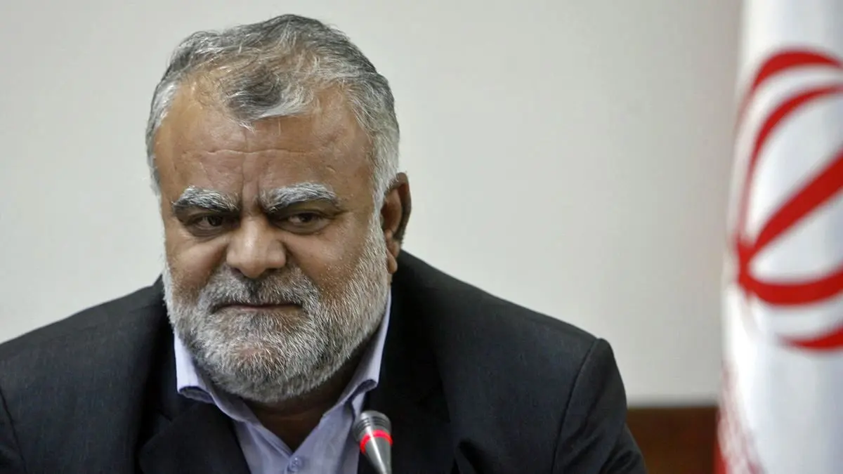 رستم قاسمی درباره بازداشت مشاورش چه گفت؟