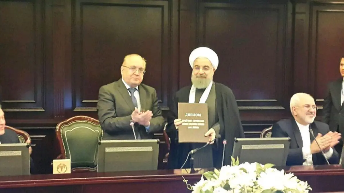 دکترای افتخاری دانشگاه مسکو به دکتر روحانی اعطا شد