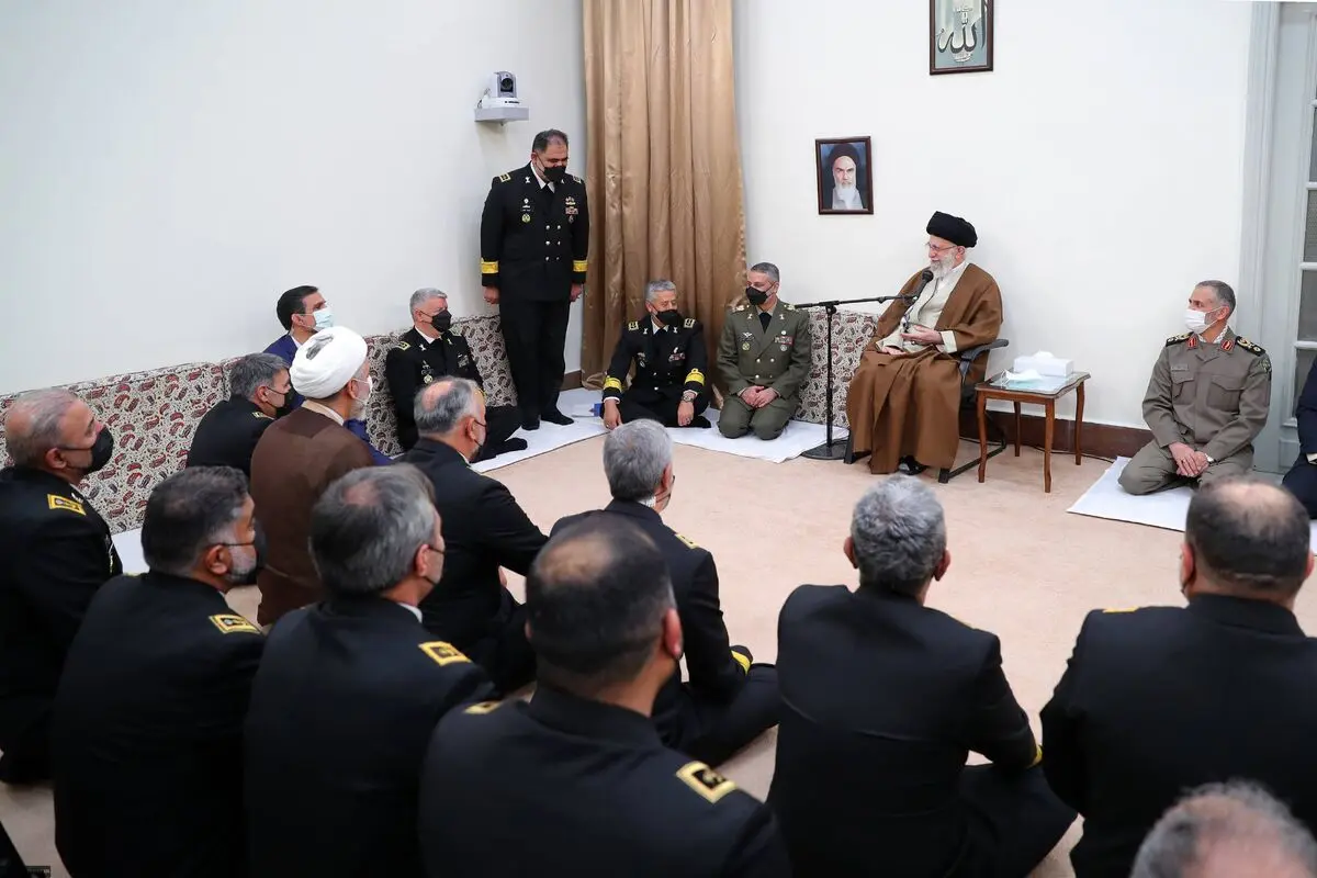 دیدار فرماندهان نیروی دریایی ارتش با فرمانده کل قوا