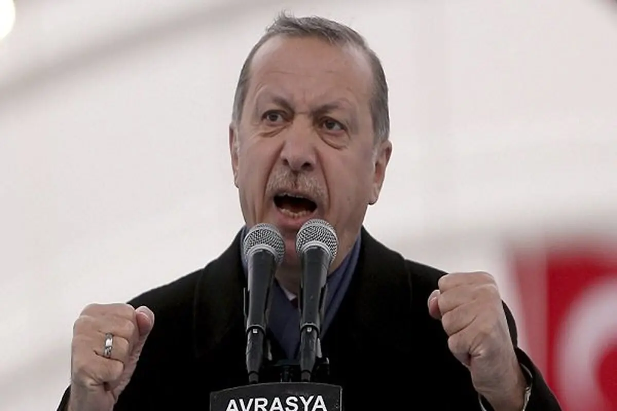 پیروزی «اردوغان» بر «نه» در همه پرسی تغییر قانون اساسی/ نظام سیاسی ترکیه ریاستی شد