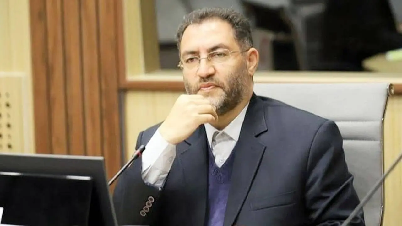 موافق تداوم تعطیلی مدارس نیستیم