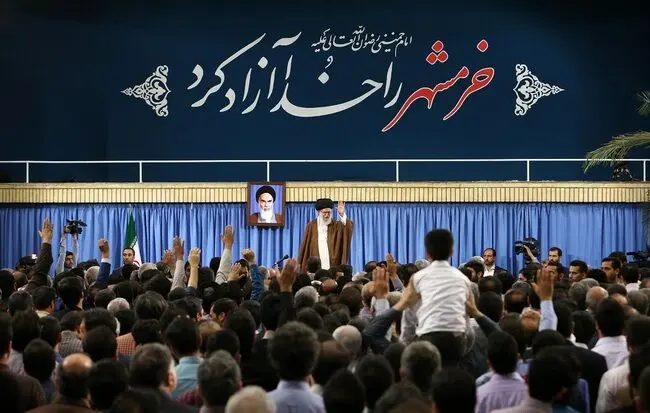 می‌توانیم بر همه سختی‌ها و چالش‌ها، مؤمنانه فائق بیاییم