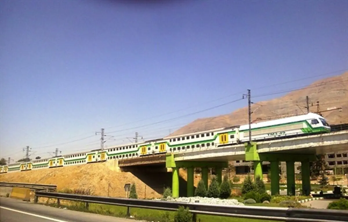مترو تهران - کرج جمعه‌ها پذیرش مسافر ندارد