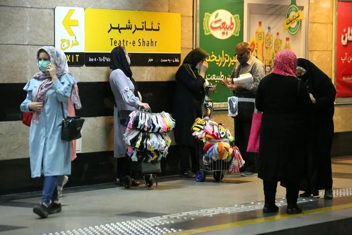 تذکر لسانی کشف حجاب در مترو + ویدیو