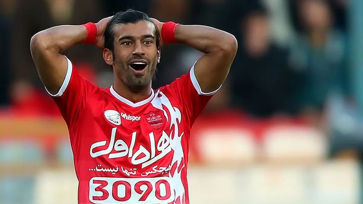 پیشنهاد 2.5 میلیاردی رضاییان روی میز استقلال