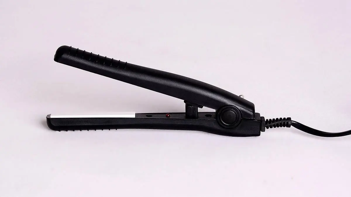 نکاتی مهم قبل از اتو کشیدن مو