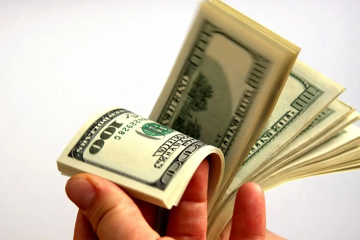 ابلاغ دستور بازگشت ارز صادرات به چرخه اقتصادی