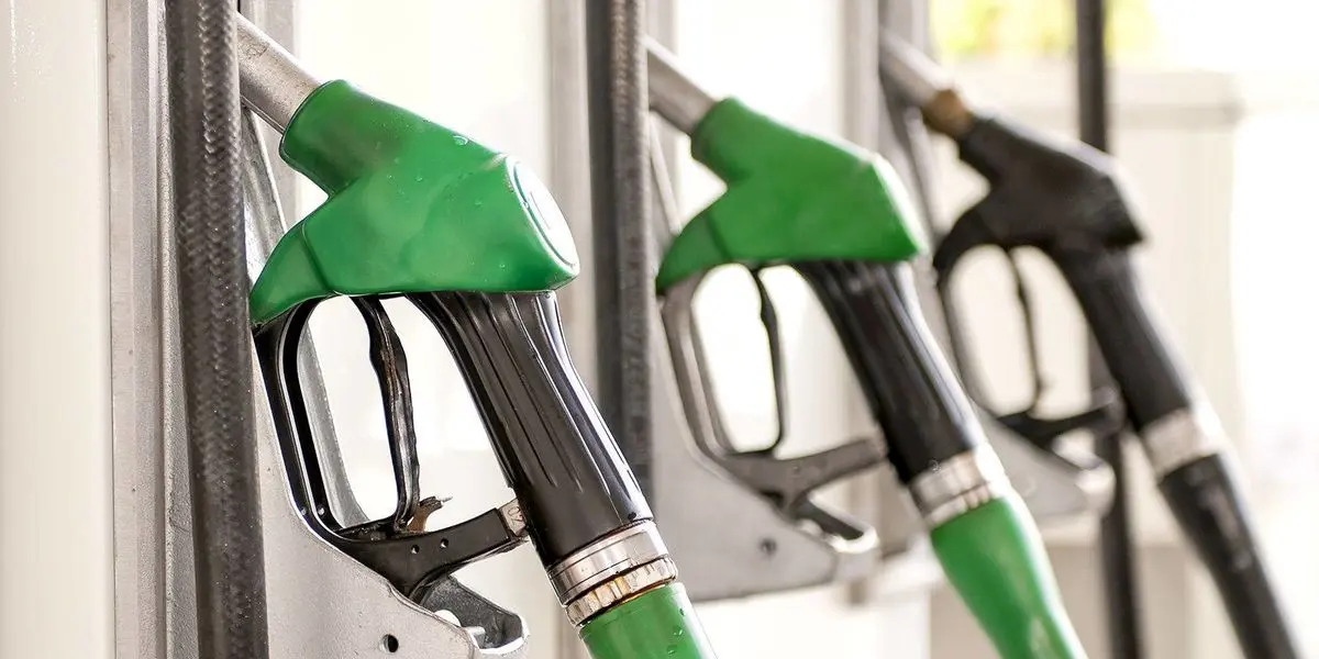 فوری|رقم نهایی یارانه بنزین هر کد ملی تعیین شد | آغاز ثبتنام دریافت یارانه بنزین با کدملی برای هر فرد