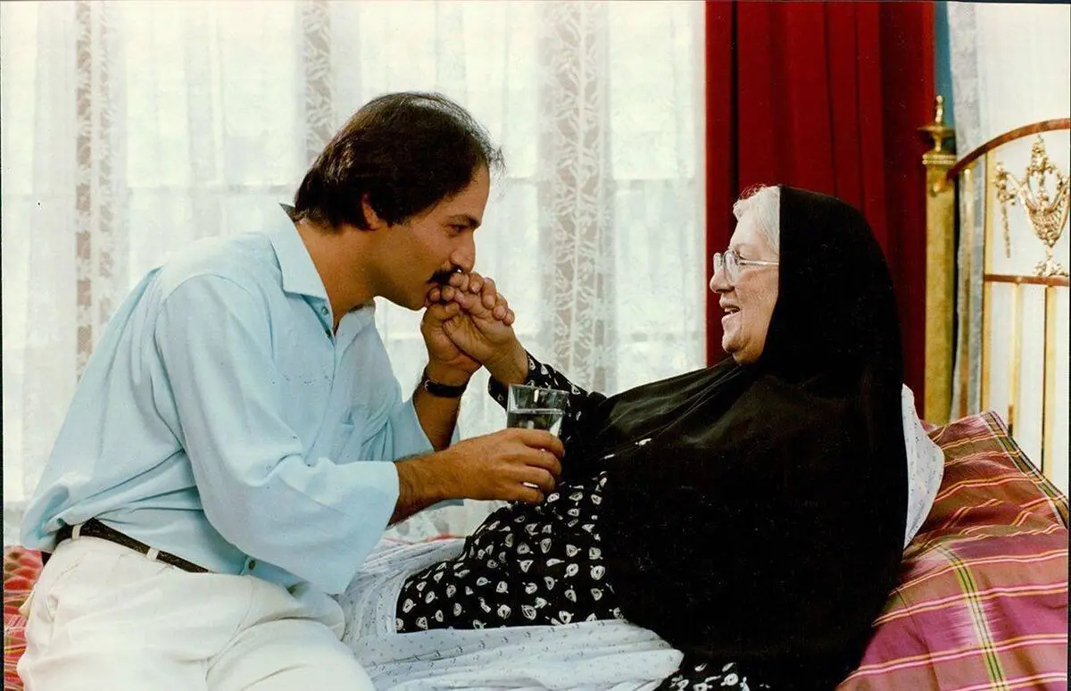 نگاهی به سیمای مادر در چهار دهه سینمای ایران | از «مادر» دهه ۶۰ تا «مامان» دهه ۹۰