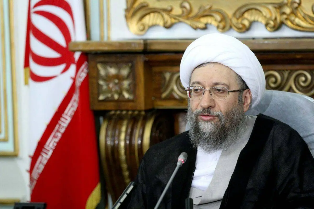 انتقاد آملی لاریجانی به افزایش ۲۰ درصدی حقوق کارگران: با این حقوق نیمی از مایحتاج خانواده را هم نمی‌توانند بدهند