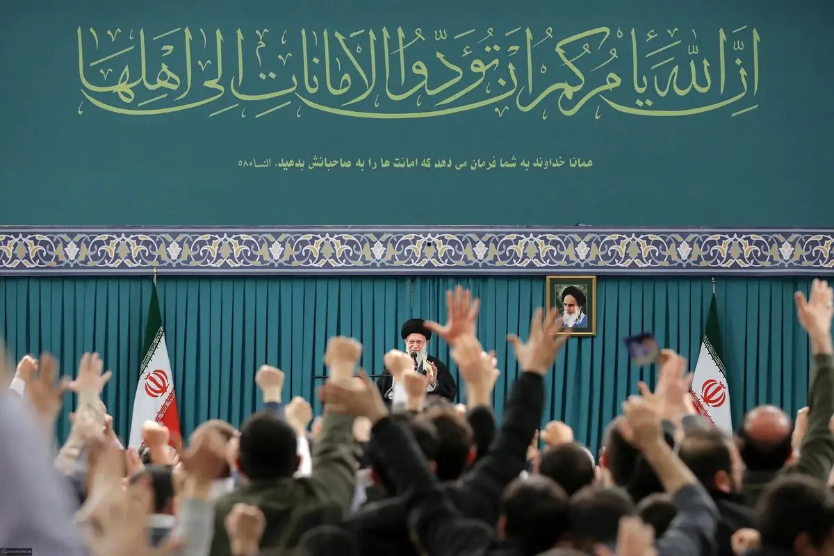 رهبر انقلاب: برای ترمیم و حل مشکلات، باید به انتخابات رو کرد