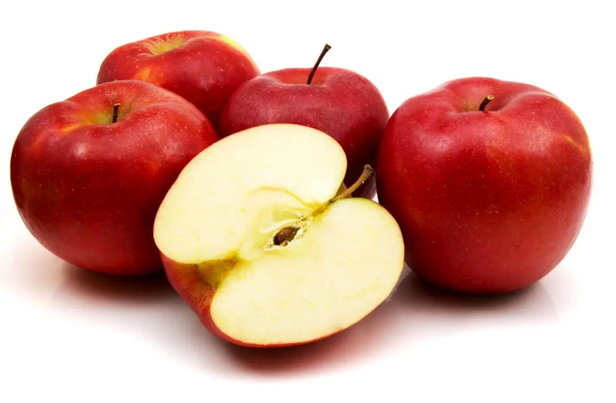 با خوردن سیب فشار خون‌تان را کنترل کنید!
