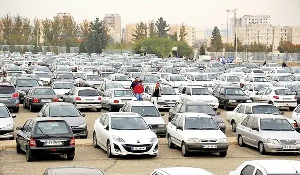 بهار امسال با افزایش قیمت خودرو آغاز شد | رشد بهای خودروهای داخلی به طور میانگین ۴۷میلیون تومان بود