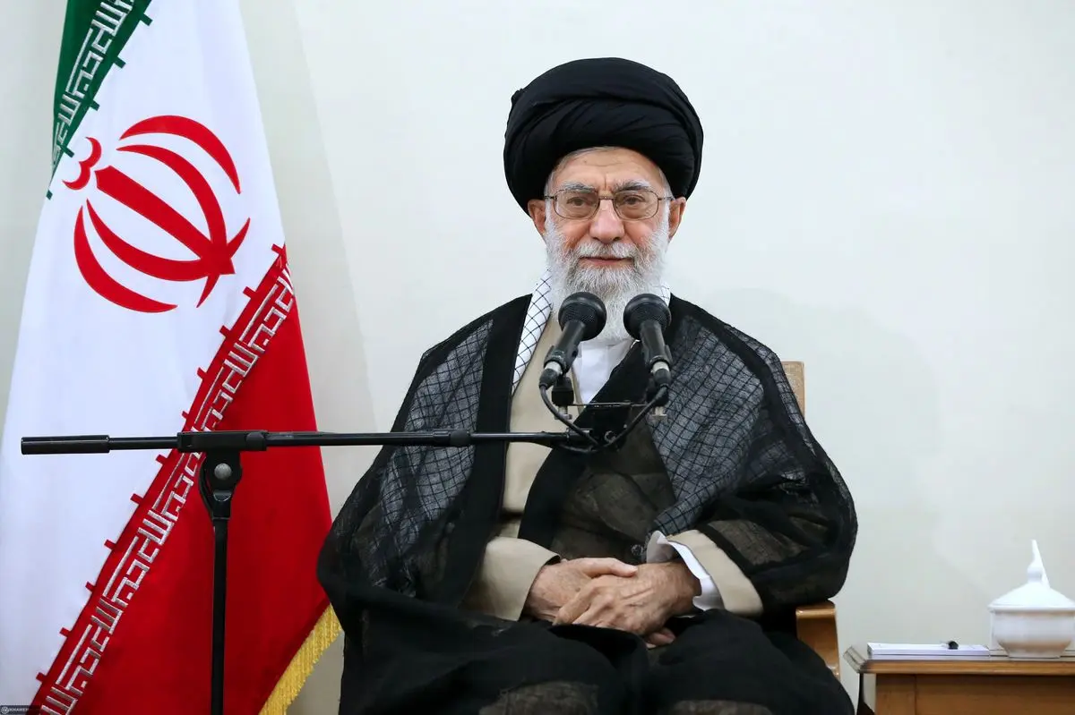رهبر انقلاب:نقشه‌های چندین‌ساله‌ی امریکایی ها نقش بر آب شده است