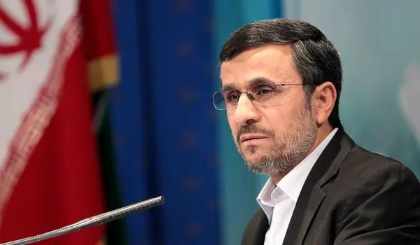 احمدی نژاد: قدرت از آب بینی بز مریض بی ارزش تر است | آینده خیلی خوب و عالی است