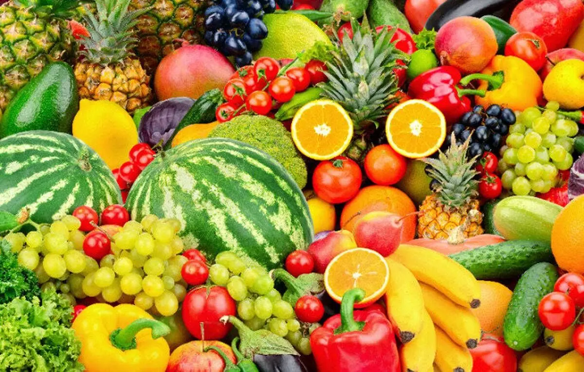 خوردن پوست میوه مفید است یا مضر؟