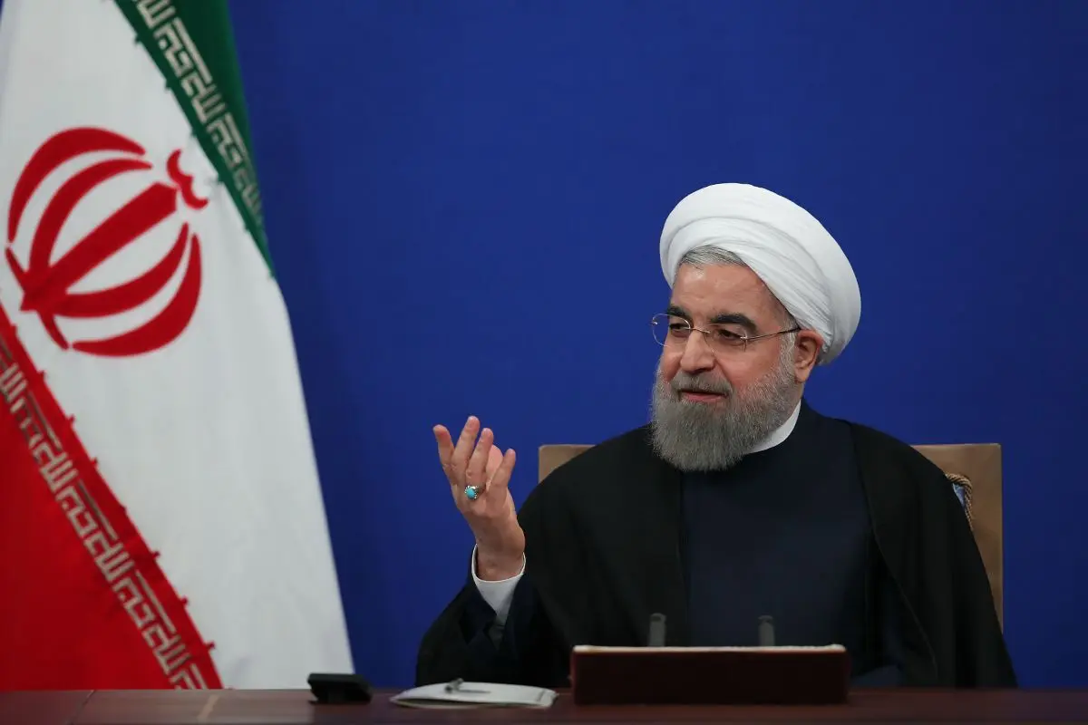 رییس جمهور:همیشه مشکوک بودن به پژوهشگران و اساتید حرفی نادرست است