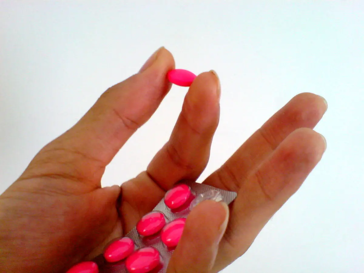 پیامد مصرف ایبوپروفن با معده خالی