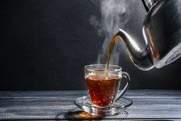 یک باور غلط درباره نوشیدن چای داغ