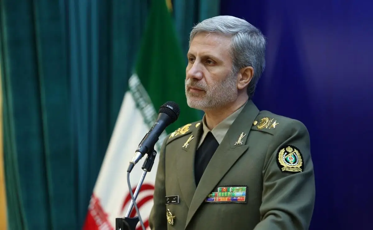 وزیر دفاع:خودکفایی ایران در تامین نیازهای تسلیحاتی